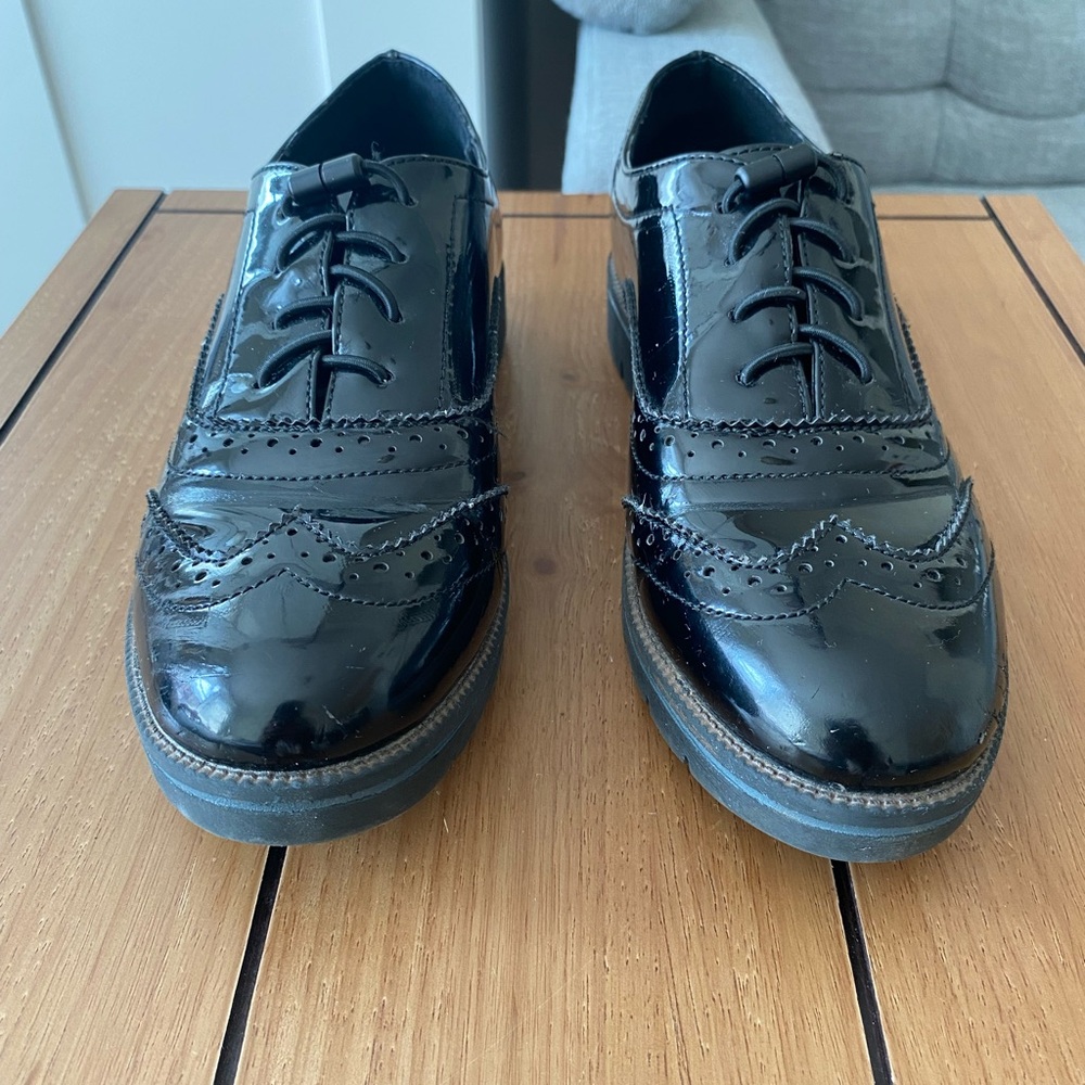 Vintage Shoes Womens, size 6 Black Patent Sneakers - Picture 5 of 7